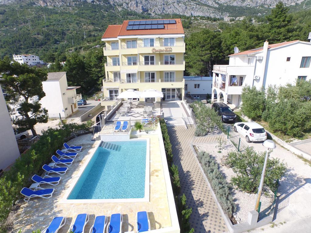 Dorijini Dvori Bed & Breakfast Baska Voda Exterior photo