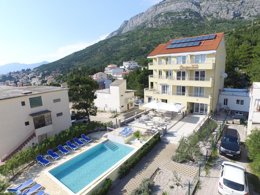 Dorijini Dvori Bed & Breakfast Baska Voda Exterior photo